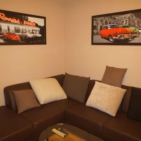 Bonapartments Апартаменты *